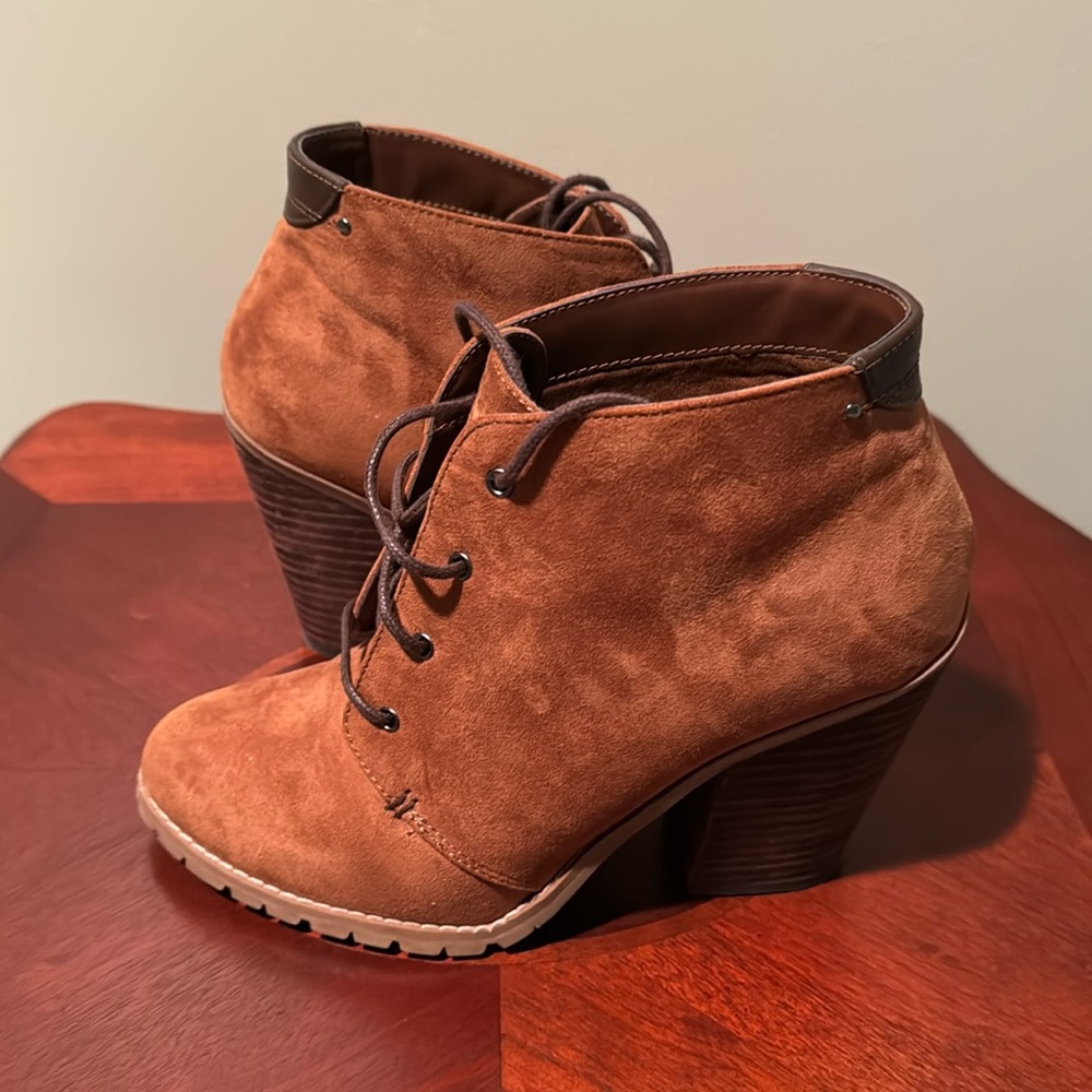 Women’s brown booties